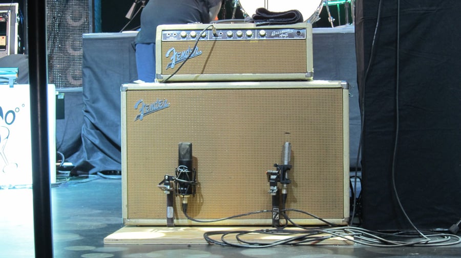 R-121 and Mojave 201 on Brian Setzer’s live guitar cabinet