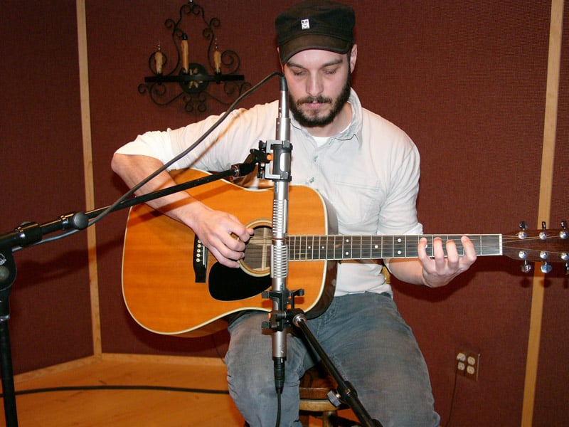 Two R-122s in a Blumlein pair in front of an acoustic guitar