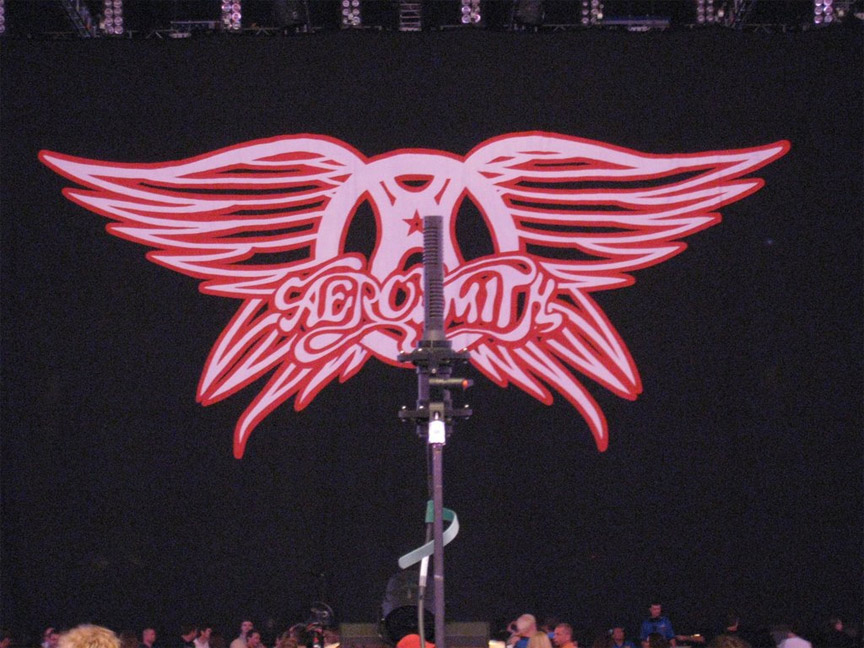 Royer ribbon microphones on Aerosmith’s live guitar rig