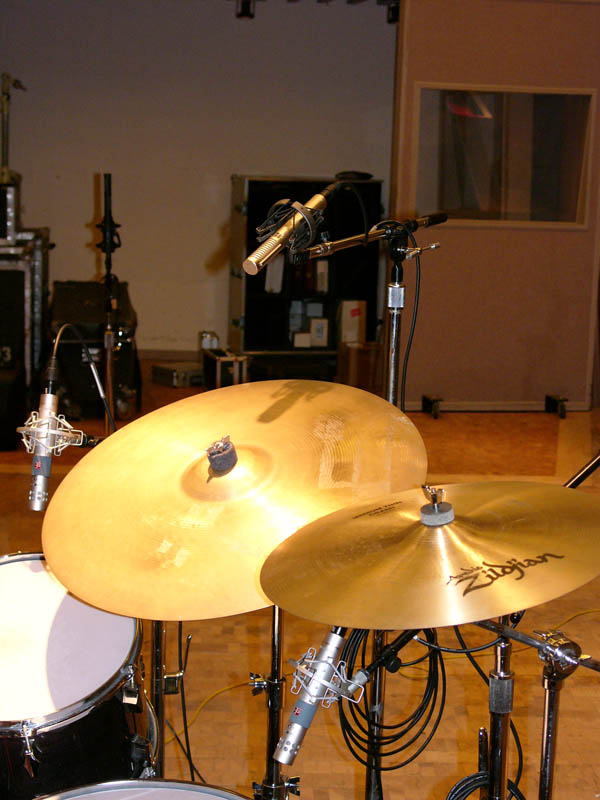 R-122 close miking the ride cymbal on a session engineered by Steve Kempster